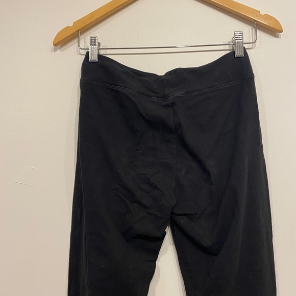 **$5 SALE** Soft Surroundings Black Mid Rise Button Hem Leggings Size XS - Picture 2 of 4